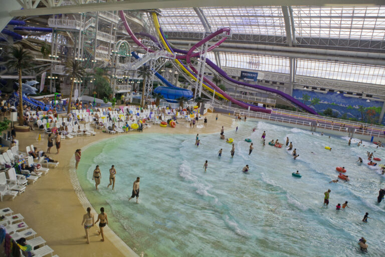 west Edmonton Mall indoor water park